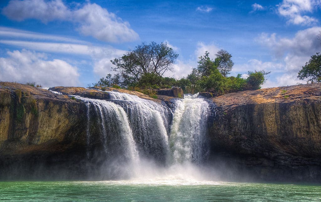 Hoi An Offroad Motorbike Tour to Central Highlands and Nha Trang: Buon Me Thuot motorbike tour to Lak Lake via Dray Sap