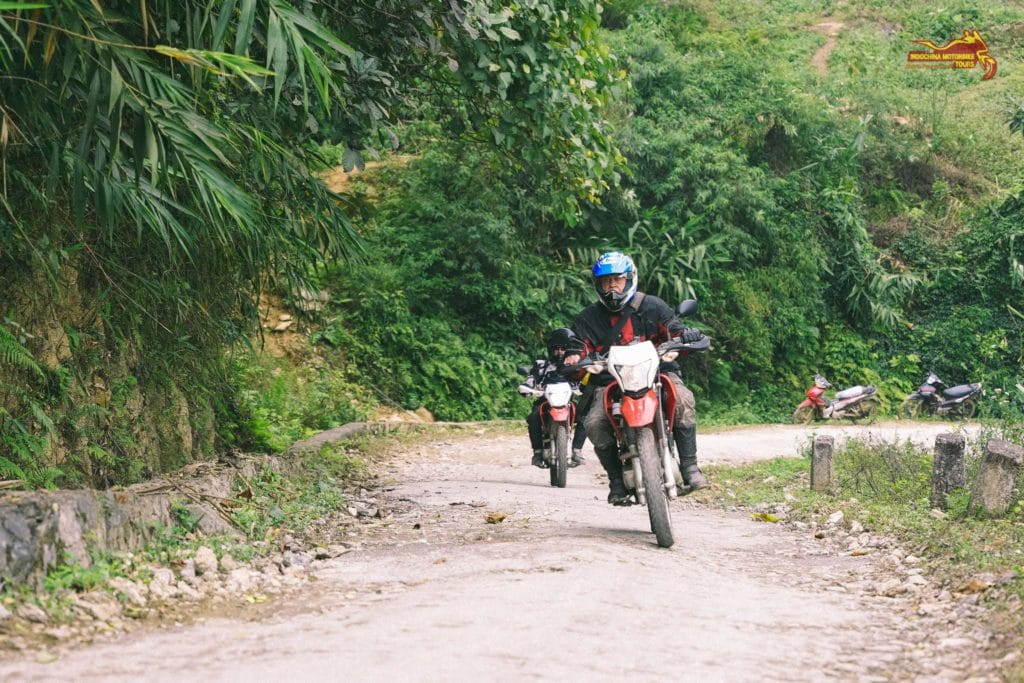 Thac Ba Motorcycle Tours to Ba Be National Park