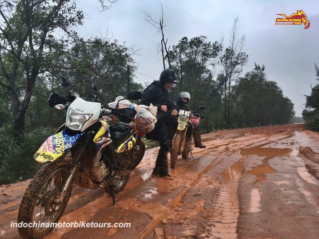 Saigon Offroad Motorbike Tour to Ha Giang via Ho Chi Minh trail