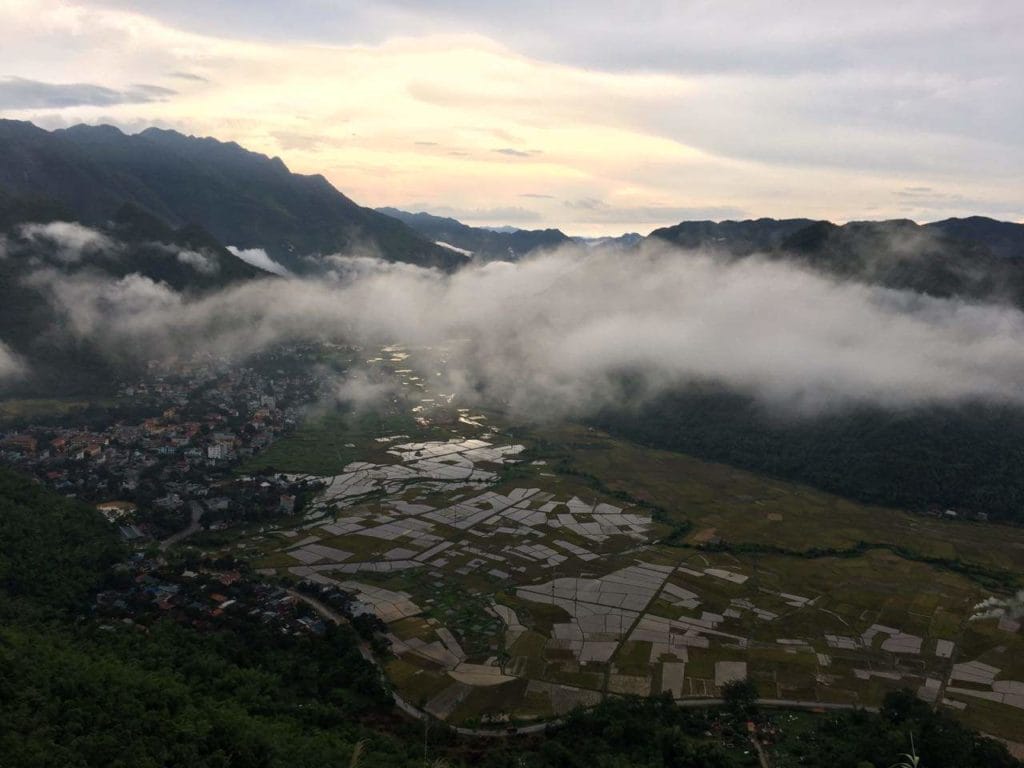 Northern Vietnam Motorbike Tour to Ta Xua , Mu Cang Chai, Y Ty, Sapa