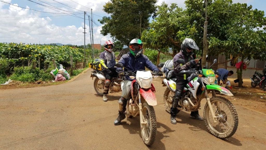 Saigon Motorcycle Tours to Cu Chi tunnels and Dong Thap