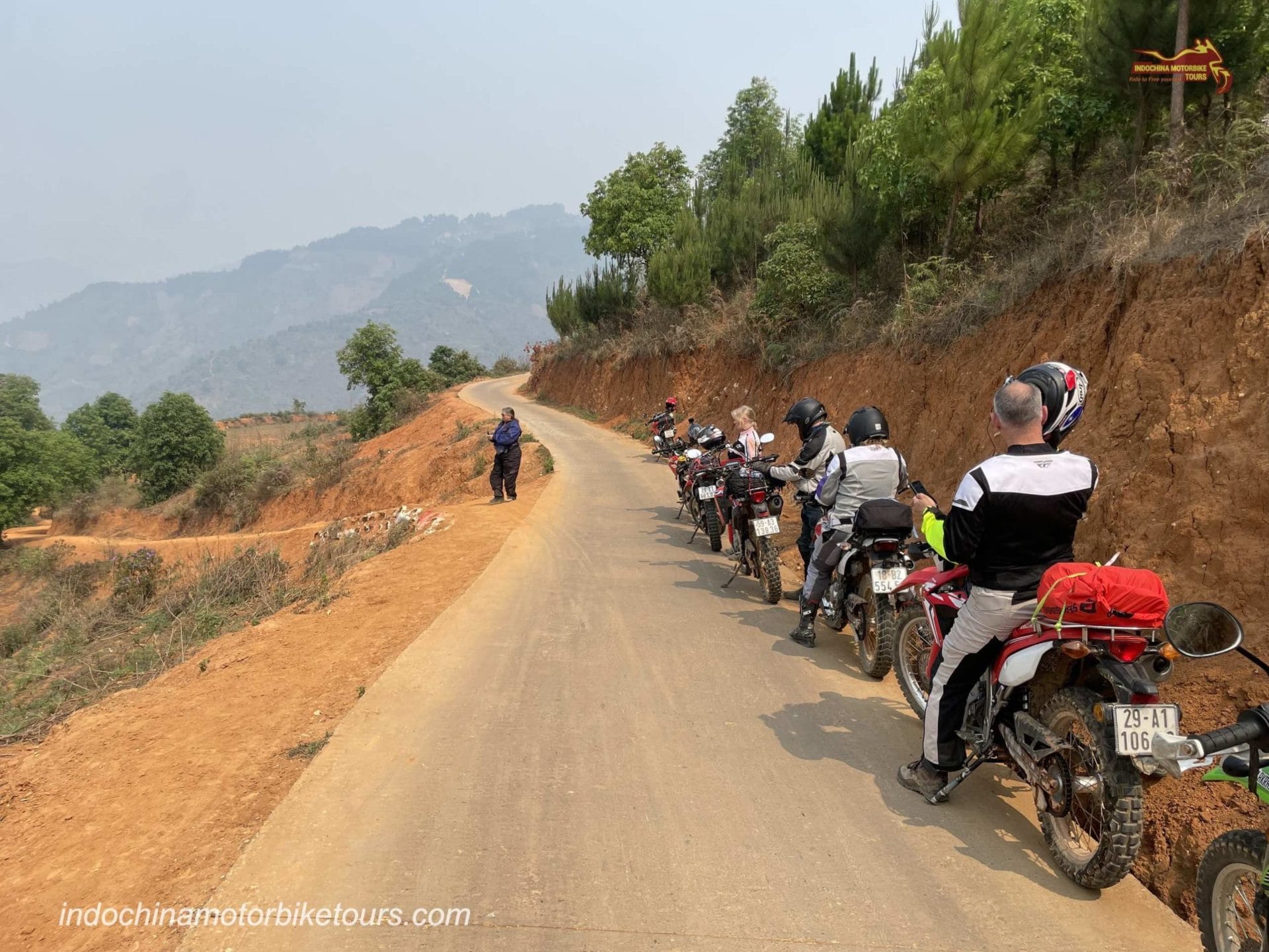 Sapa Motorbike Tour to Can Cau & Bac Ha Markets