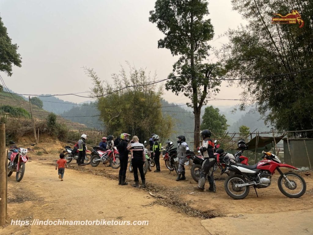 Bac Ha Motorbike Tour from Si Ma Cai Town to Muong Khuong Town