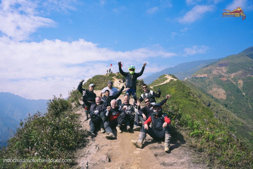 All about Ta Xua Peak of Son La Province you should know before riding