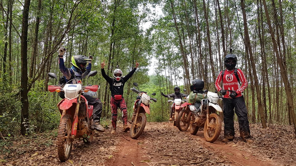 Hoi An Offroad Motorbike Tour to Central Highlands and Nha Trang: Kham Duc motorcycle tour to Kon Tum