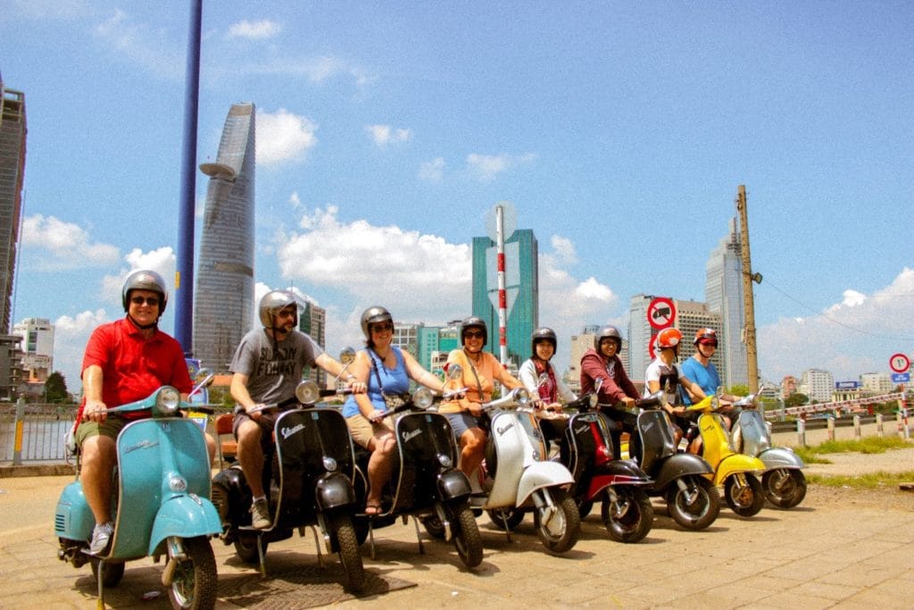 Saigon Daily Motorbike City Tour to Post Office , Notre Dame Church