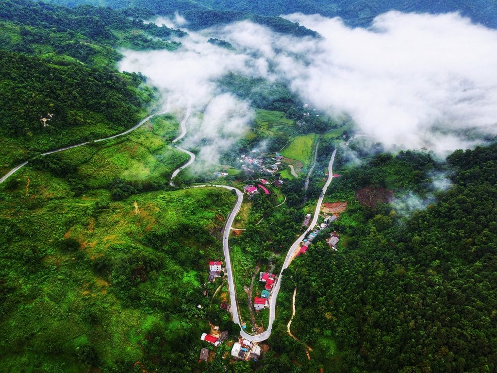 The majestic beauty of Ban Gioc Waterfall The majestic beauty of Ban Gioc Waterfall