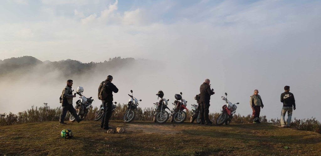 Best Time to Ride Motorcycles to Dong Van, Meo Vac, Du Gia, Yen Minh from Ha Giang