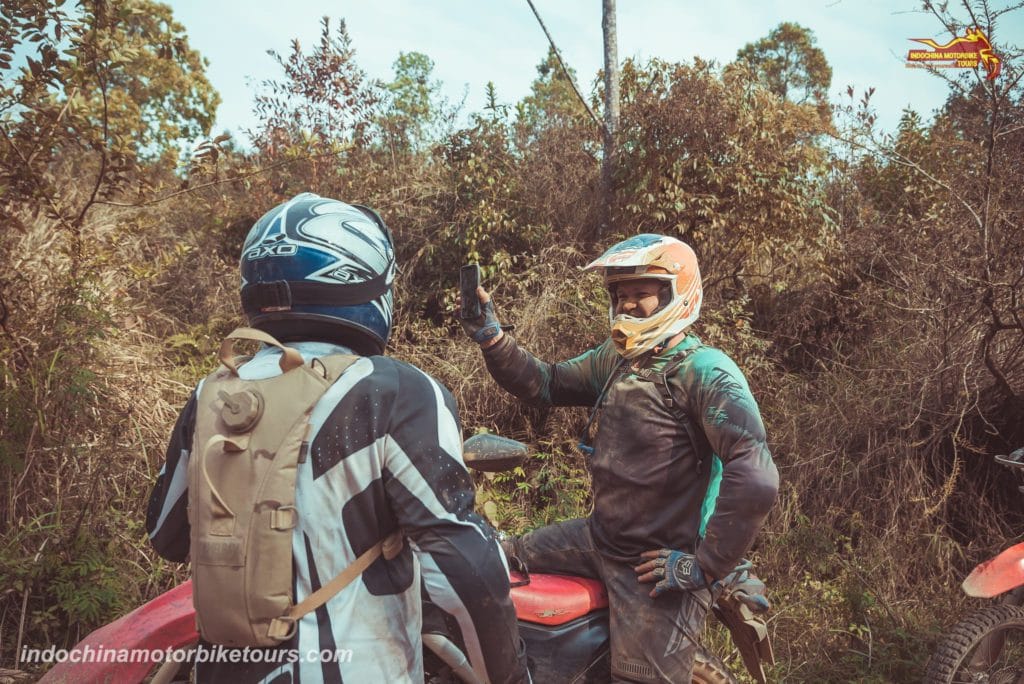 Luc Yen Motorcycle Tours to Vu Linh village