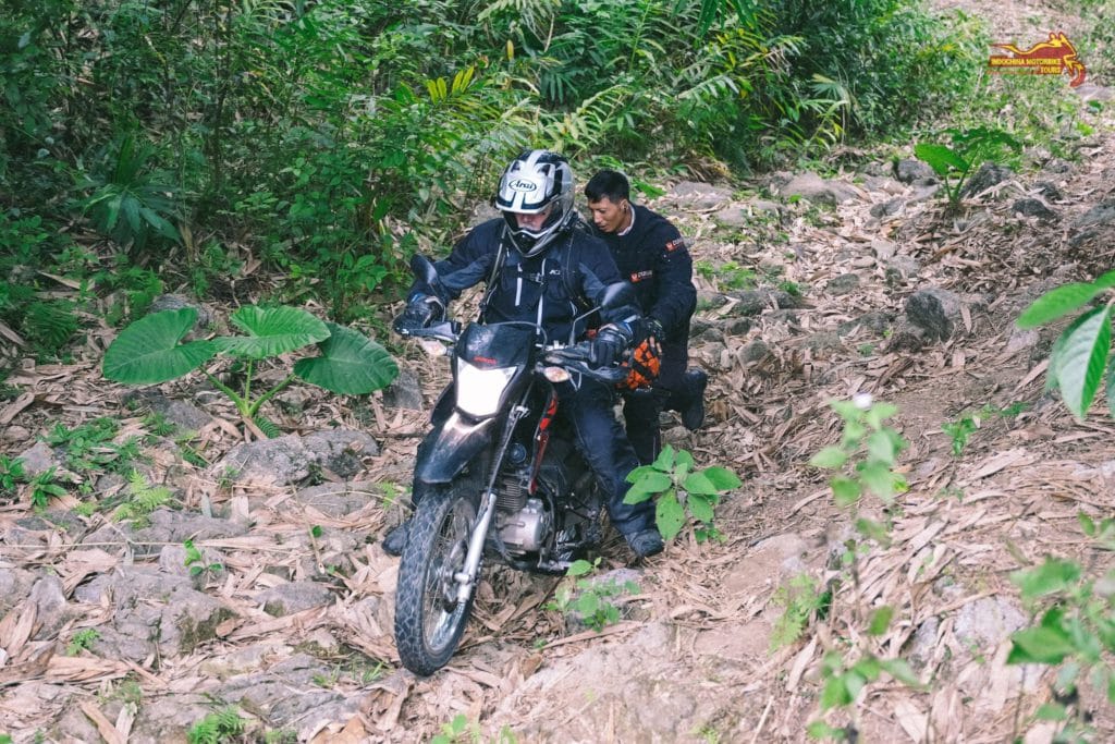 Hanoi Off-road Motorcycle Tour to Mai Chau