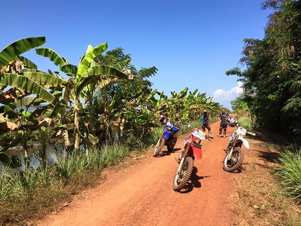 cambodia motorbike tours