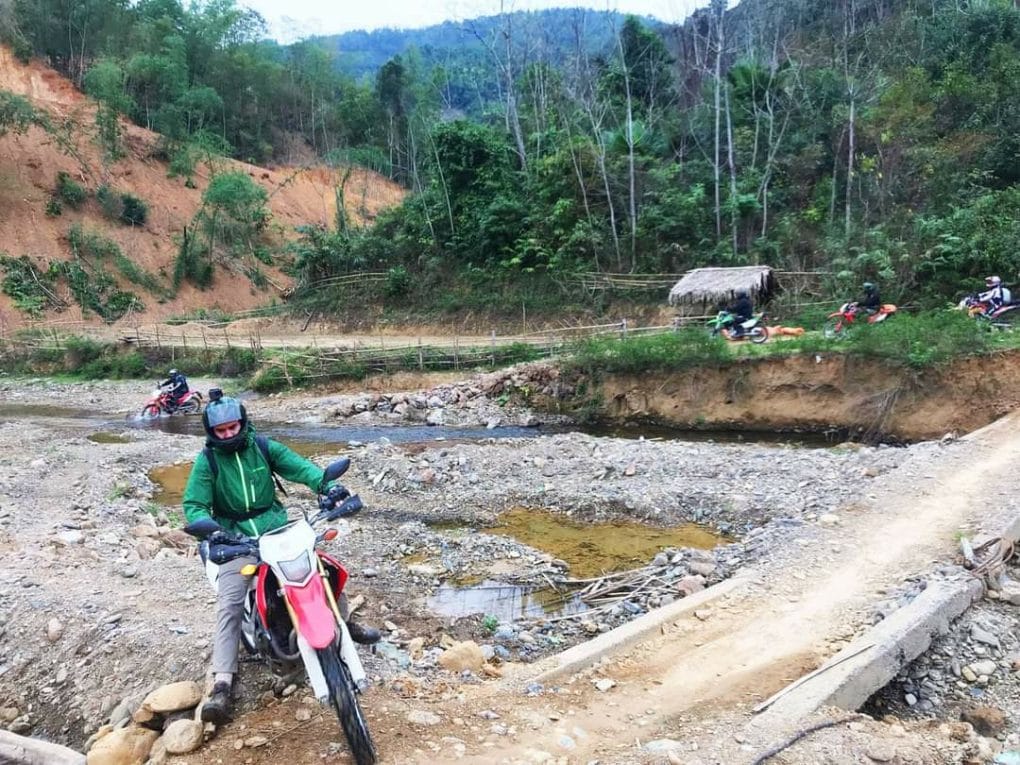 cambodia motorbike tours