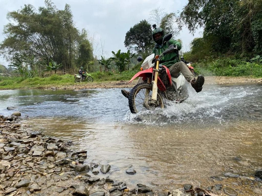 Kratie Motorbike Tour to Kampong Thom