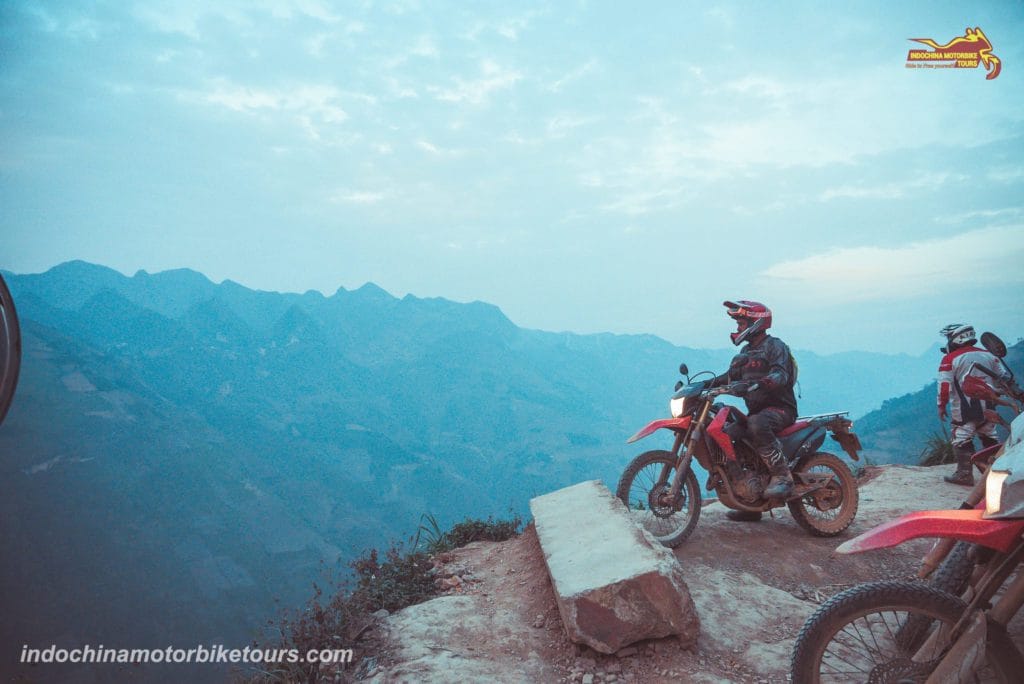 Ha Giang Motorbike Tour to Yen Minh