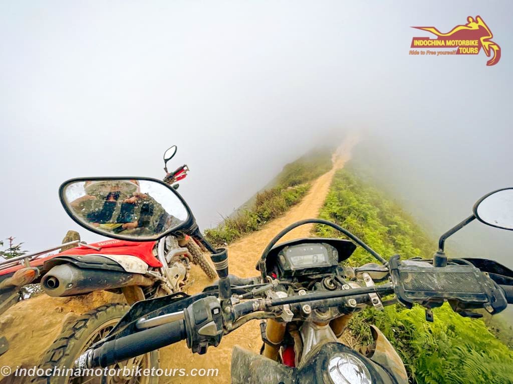 OFFROAD MOTORBIKE TOUR TO TA XUA PEAK