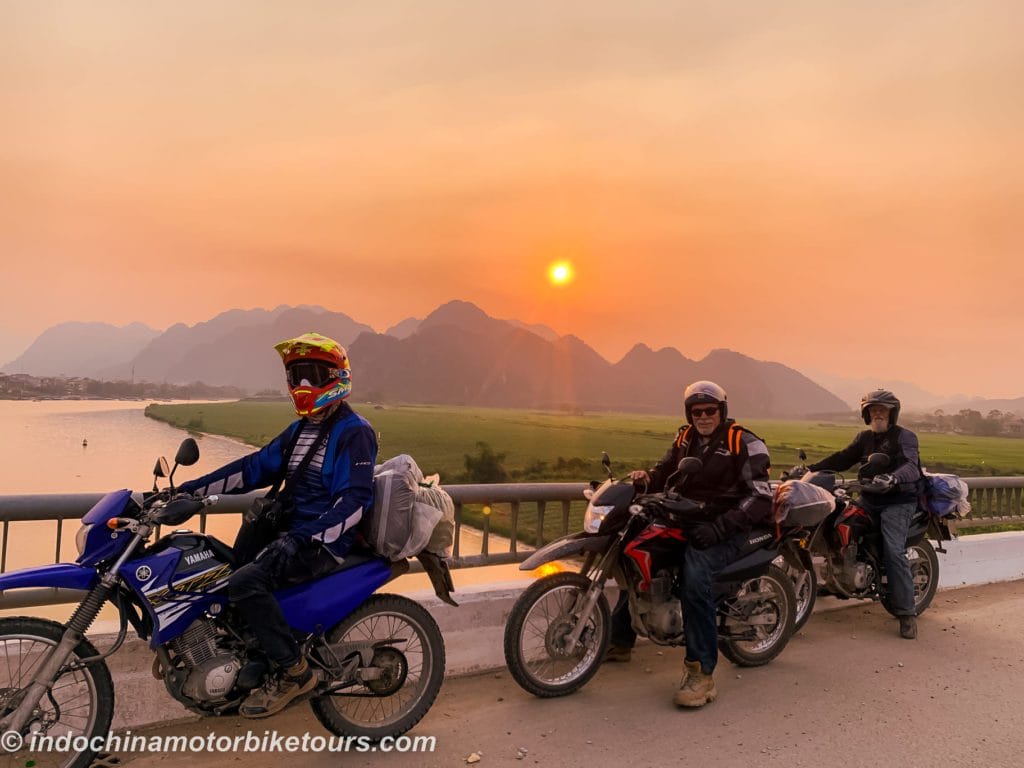VIETNAM MOTORCYCLE TOUR ON HO CHI MINH TRAIL