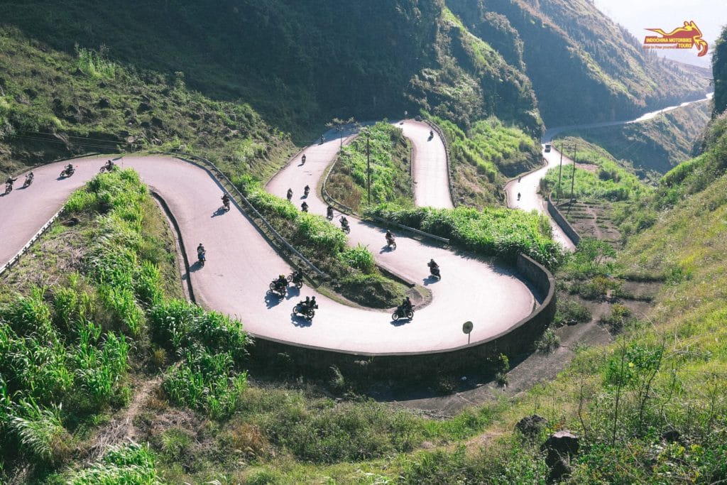 Tham Ma Pass - Ha Giang Motorbike Tour to Dong Van