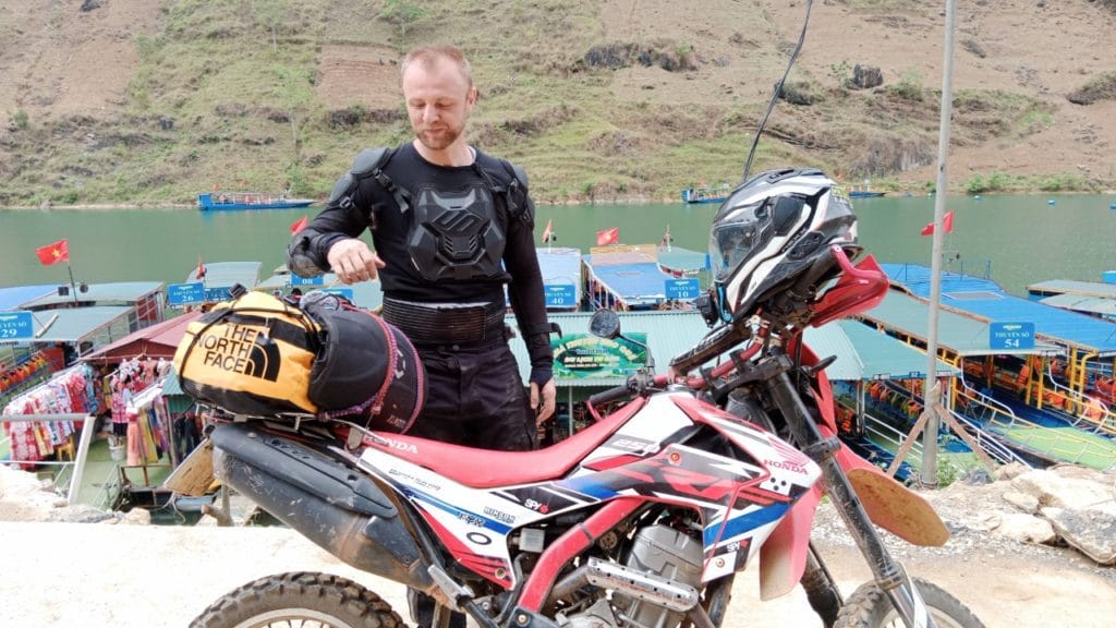 How to Ride Your Vietnam Motorbike Tour Safely?