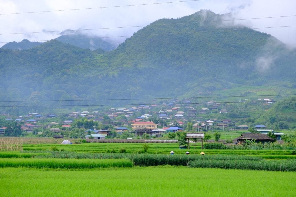 Best Ever Northwest Vietnam Motorbike Tour via Ta Xua, Ngoc Chien, Sin Ho, Sapa