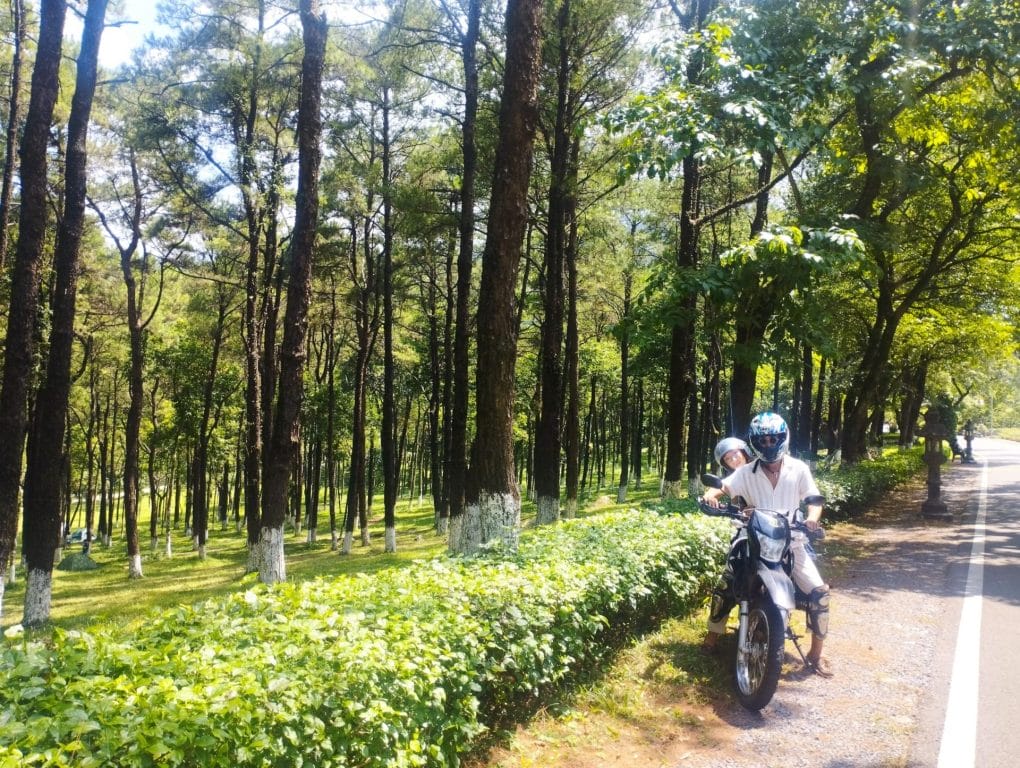 full-day motorbike tour to Ba Vi and Duong Lam Village