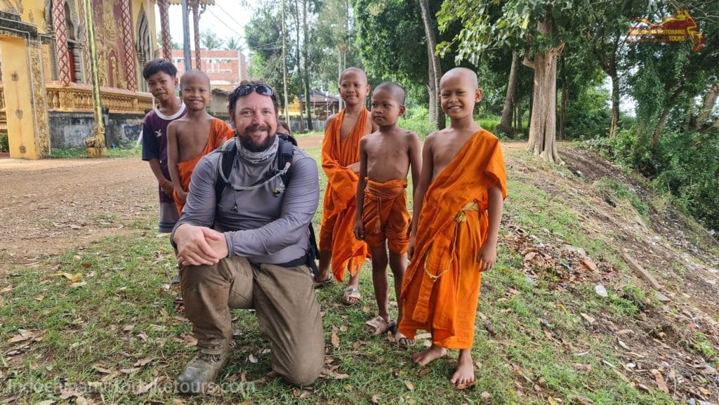 Cambodia Motorcycle Tour from Siem Reap to Battambang and Pursat