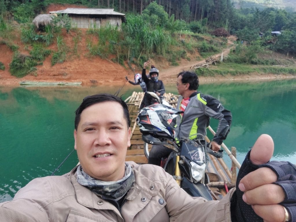 Can you do a Hagiang Loop Motorbike Tour without a guide?