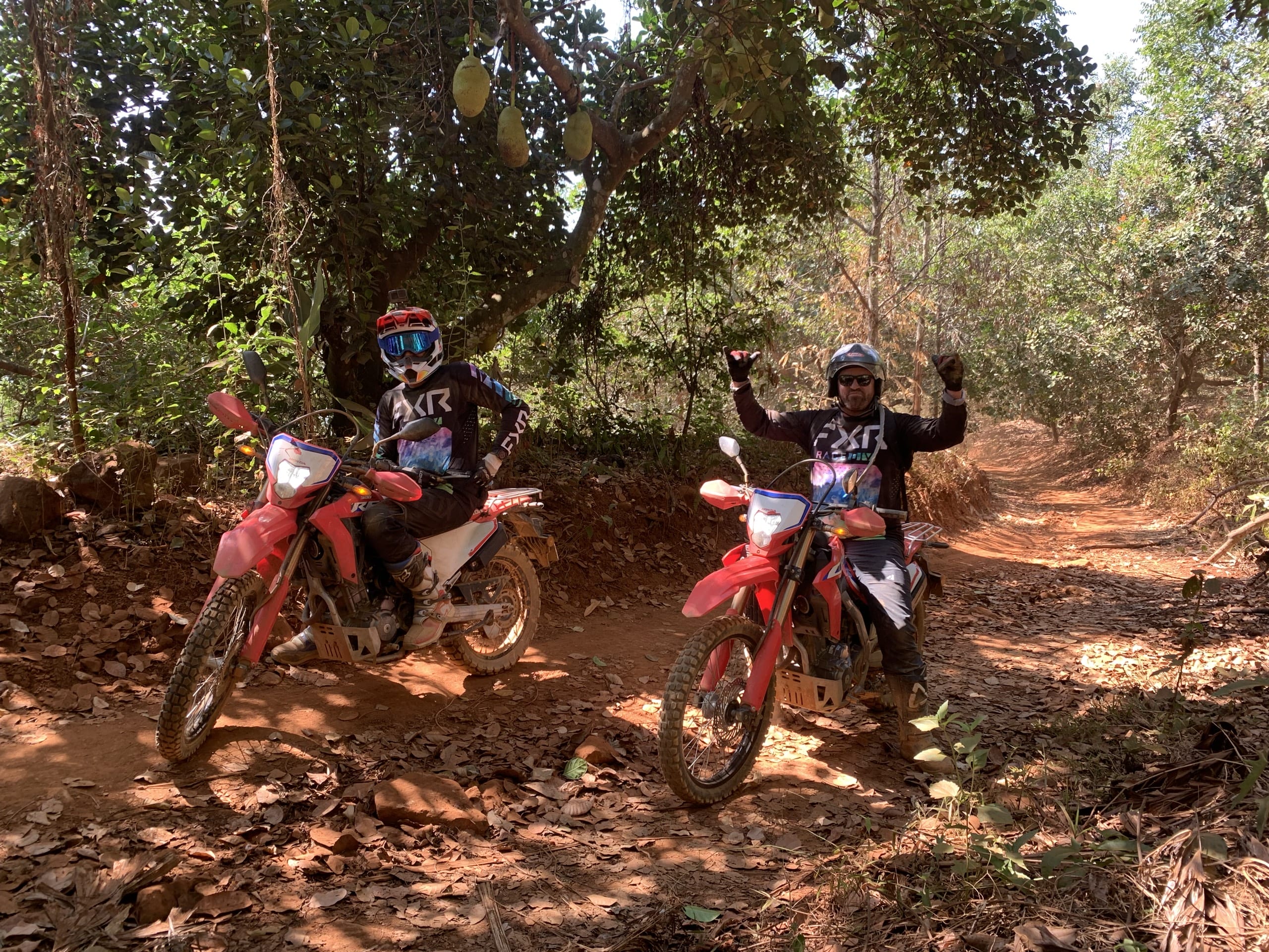 Epic Saigon Dirt Bike Tour to Nha Trang via Central Highlands