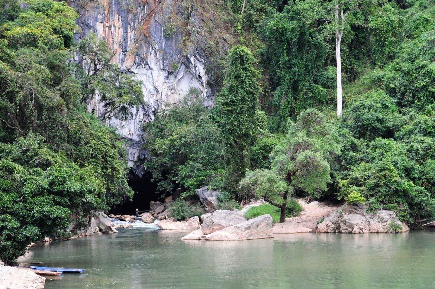 what-are-the-best-destinations-in-laos-that-people-should-take-motorbike-tours-to-discover